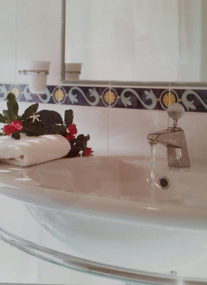 Hotel Dino San Benedetto del Tronto Eksteriør billede